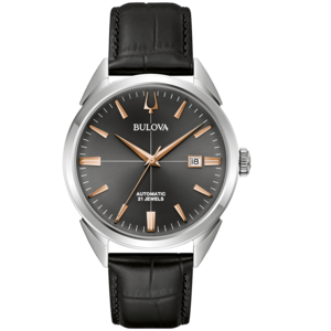Bulova horloge met zwarte wijzerplaat en leren band, datum 18