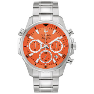 Bulova Marine Star horloge met oranje wijzerplaat en zilveren armband.