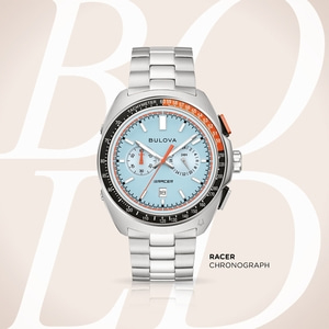 Bulova Racer Chronograph horloge, lichtblauwe wijzerplaat, tachymeter, roestvrijstalen band.