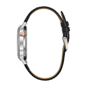 Horloge met zwart lederen band en zilveren kast, close-up detail