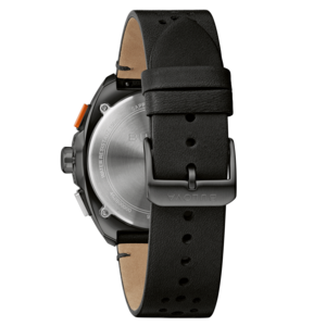 Zwarte horloge met leren band en Bulova-logo, detailopname, close-up