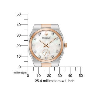 Horloge met diamanten, schaalverdeling, Bulova-logo, millimeter, roségoud, zilverkleurige kast.