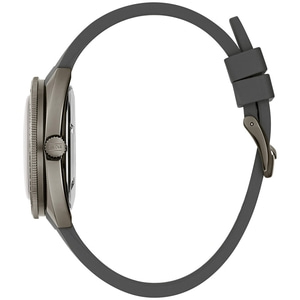 Grijze horloge met grijze band, zijaanzicht, Bulova-logo, close-up, elegant