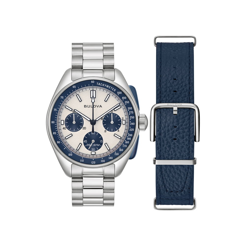 Bulova horloge met blauwe wijzerplaat en band, tachymeter functie, zilverkleurig.