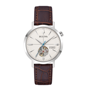 Bulova herenhorloge met bruine leren band en witte wijzerplaat